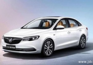 10万就能买顶配型轿车 油耗低性价比也高