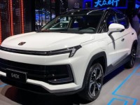 思皓E40X开启预售/12.99万起