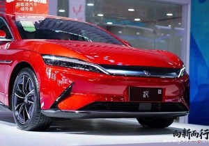 2020南宁东盟车展争相体验  比亚迪汉哪里强？