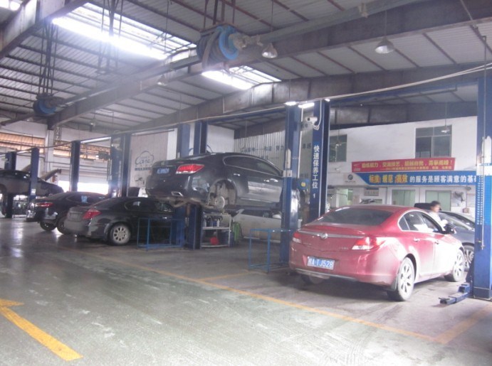 广汇别克弘通4S店