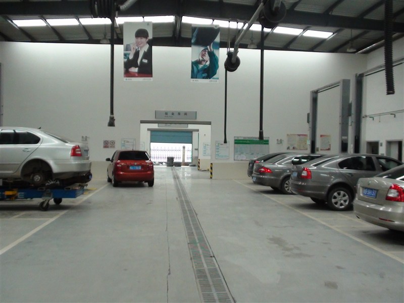 柳州上源汽车