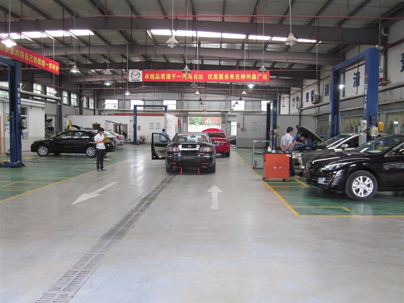 一汽马自达柳州鑫广达燎原店