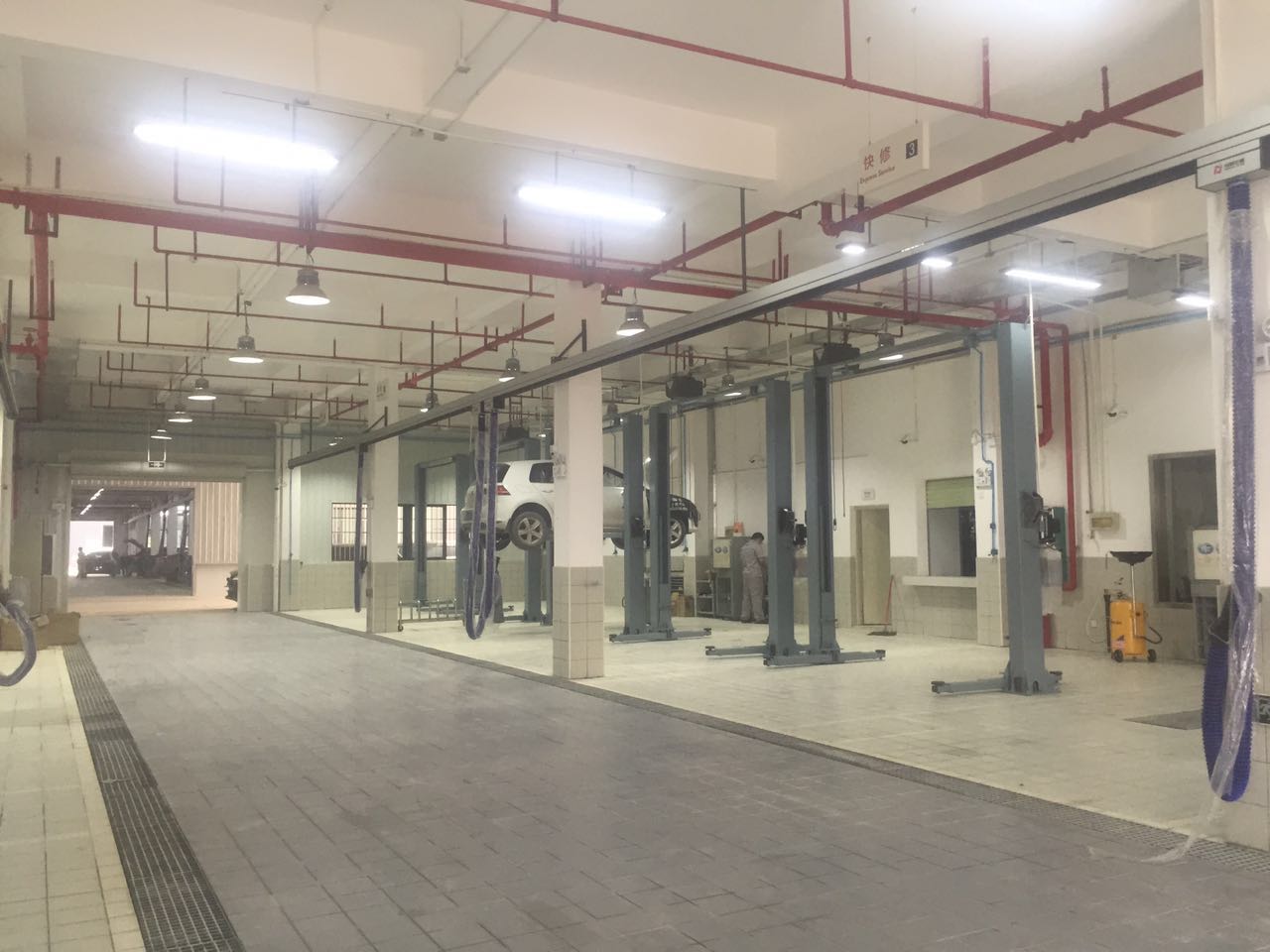 一汽大众广汇玉林弘标