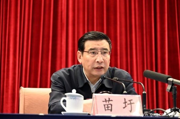 工信部部署明年重点工作:取消商用车制造外资股比限制 工信部部署明年重点工作:取消商用车制造外资股比限制
