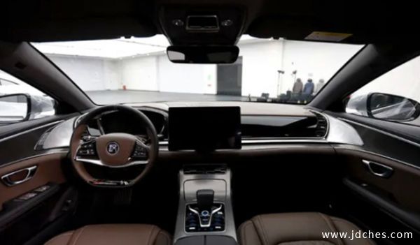 比亚迪汉将在6月正式上市 最高续航达605公里 比亚迪汉将在6月正式上市 最高续航达605公里