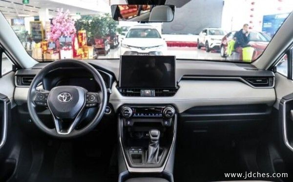 贵港威兰达优惠0.5万元 欢迎试乘试驾