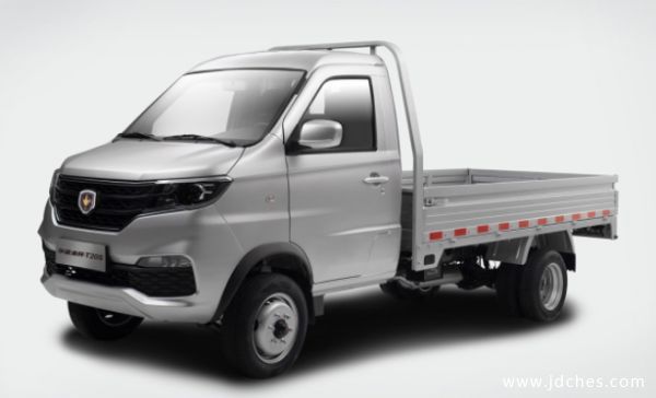 金杯T20S/T22S正式上市 售3.59万元-4.29万元