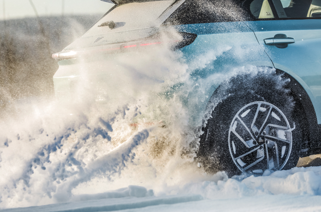 哪吒U将于3月21日正式上市 续航里程500km 哪吒U将于3月21日正式上市 续航里程500km