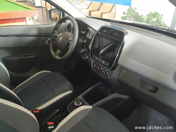 10台雷诺e诺新能源SUV  “5”字头南宁开抢！