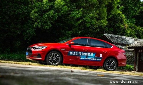 游玩伊岭岩 深度体验比亚迪秦Pro超越版