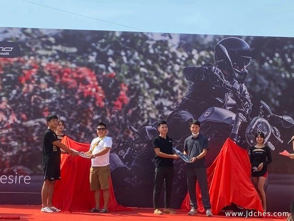 百年品牌“贝纳利”南宁旗舰店开业仪式及幼狮800新车发布