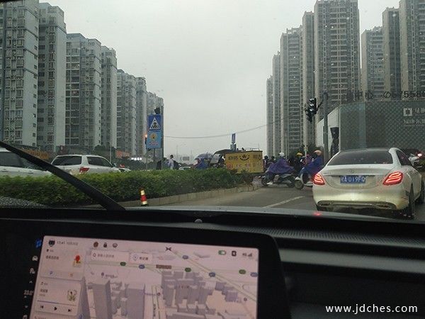 一试则爱   南宁试驾体验小鹏P7
