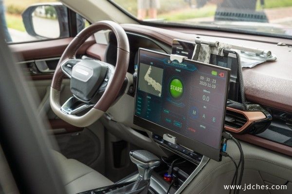 新宝骏加速智能驾控技术创新，全国首个党校落地Robotaxi服务