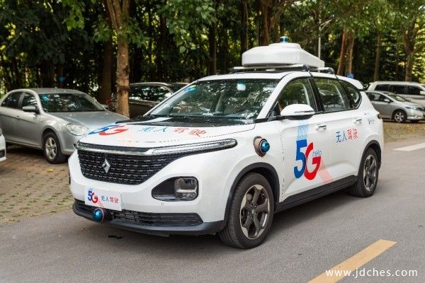 新宝骏加速智能驾控技术创新，全国首个党校落地Robotaxi服务