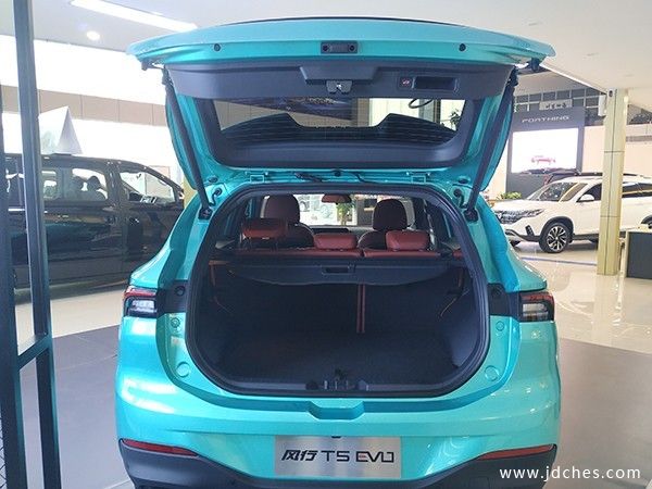 猛兽座驾南宁已到店，实拍风行T5 EVO，外观强势吸睛