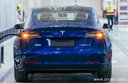 Model 3连续暴跌  到8月份的销量是？