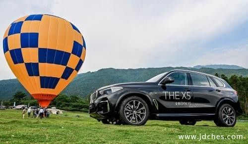 全新BMW X5携15项豪华标准配置南宁震撼上市