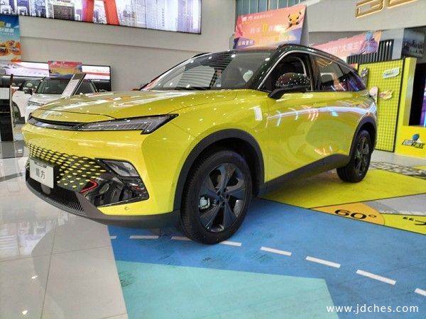华为鸿蒙车机系统  北汽魔方强势快人一步