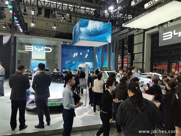 比亚迪海洋网护卫舰07第十五届中国-东盟（南宁）国际汽车展重磅上市