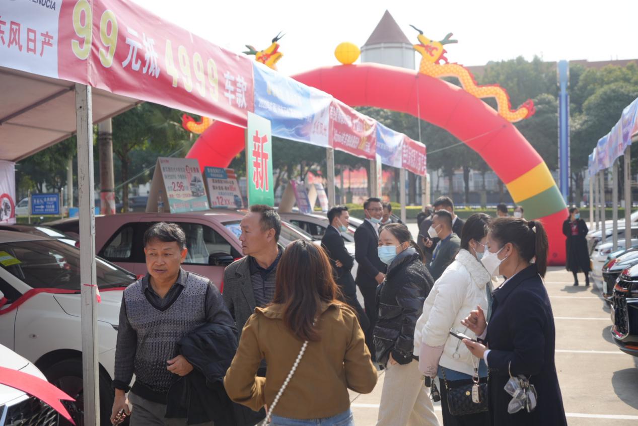 2022平果惠民车展火热进行中，多款主流热销车型惊艳亮相！