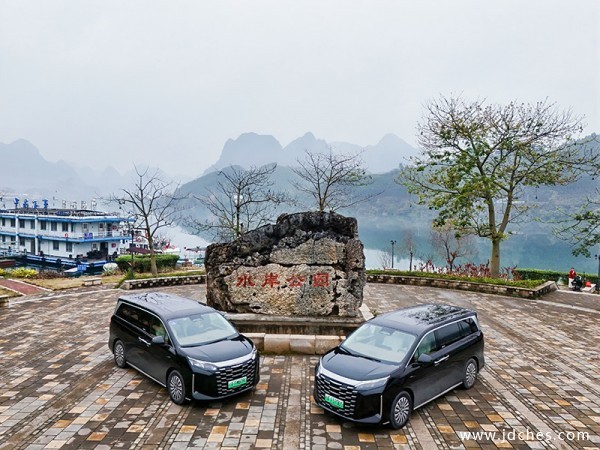 舒适与智能的完美融合——比亚迪「夏」试驾之旅