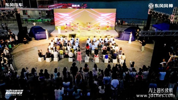 东风风神L7 2025款 南宁智电上市    换新厂补一口价8.99万起
