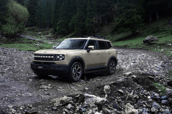 捷途山海T1四驱版即将上市，三电机真四驱开启旅行全场景