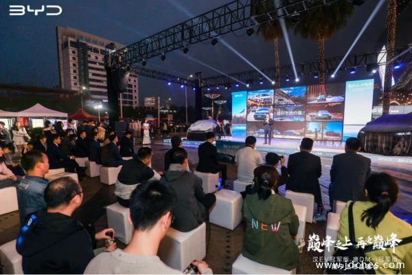 “巅峰之上 再造巅峰”汉唐双旗舰冠军版南宁上市品鉴会圆满结束